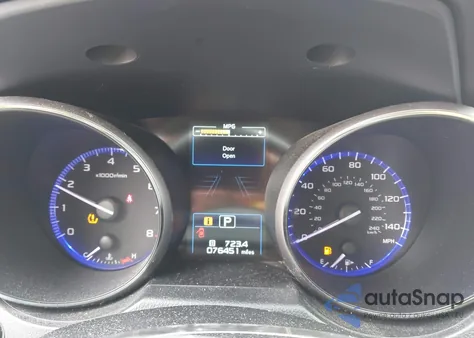 2018 Subaru Outback 2.5I Premium z USA, uszkodzony, nr VIN 4S4BSAFC4J3257300